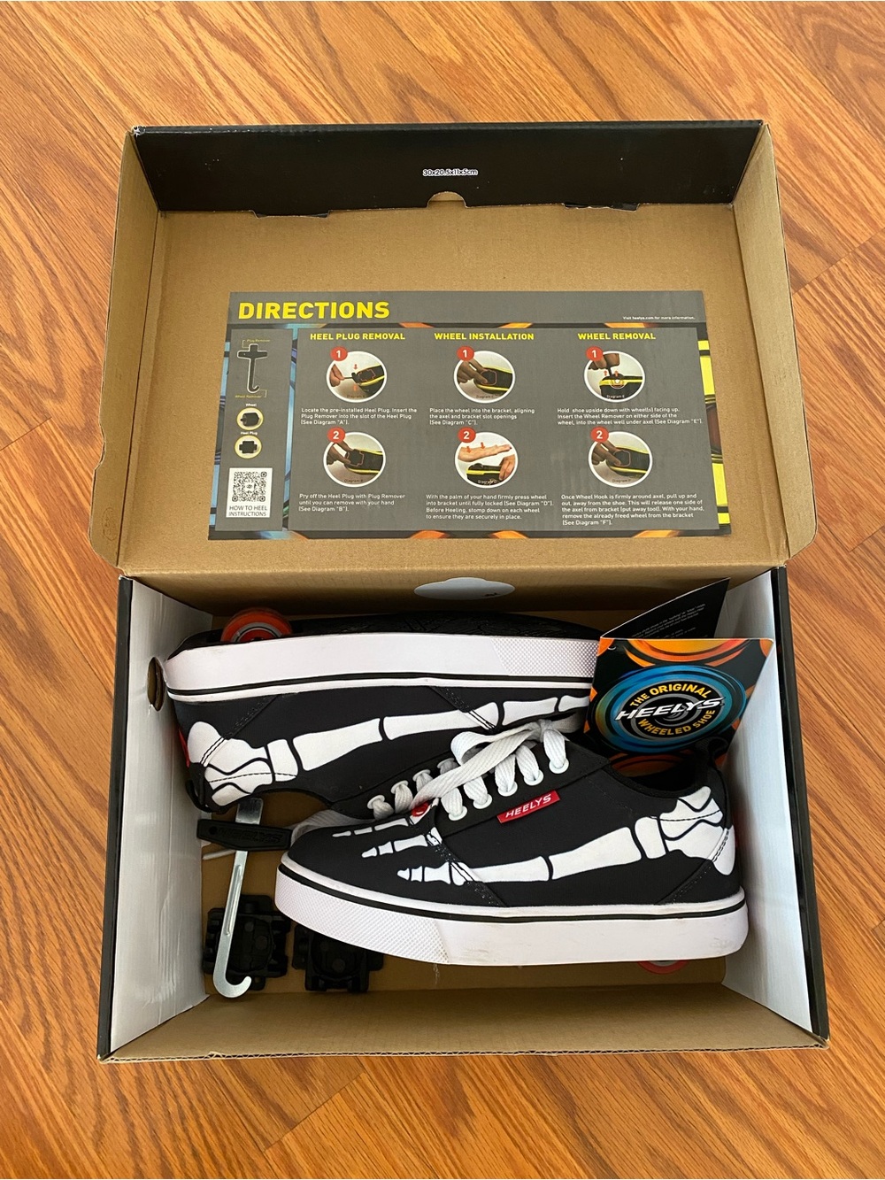 Heelys Kids' Black and White Skeleton Skate Sneakers